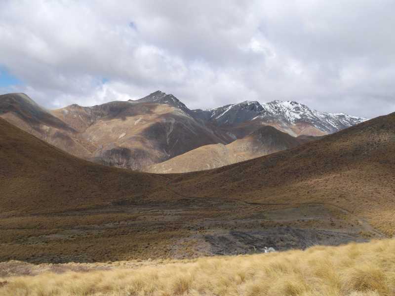 07-Lttle-and-Mount-Domett-from-saddle