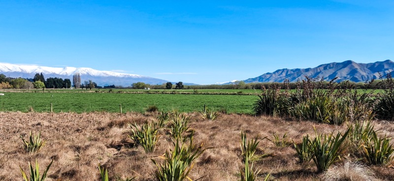 06-Looking-west-up-the-Waitaki-Valley